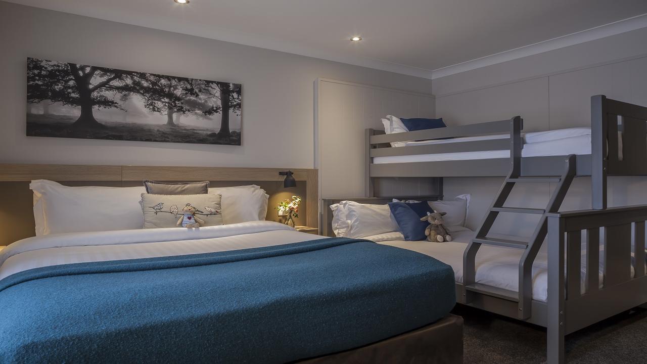 The Ashe Hotel トラリー エクステリア 写真